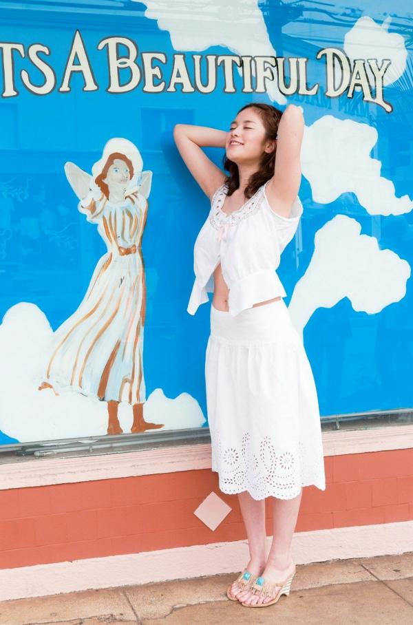 筧美和子 笕美和子  PB写真集_筧美和子/笕美和子《ヴィーナス誕生》高清写真集，清纯童颜配傲人曲线，热带清新风光拍摄，户外海岛诱惑美感十足[124P]第37张图片