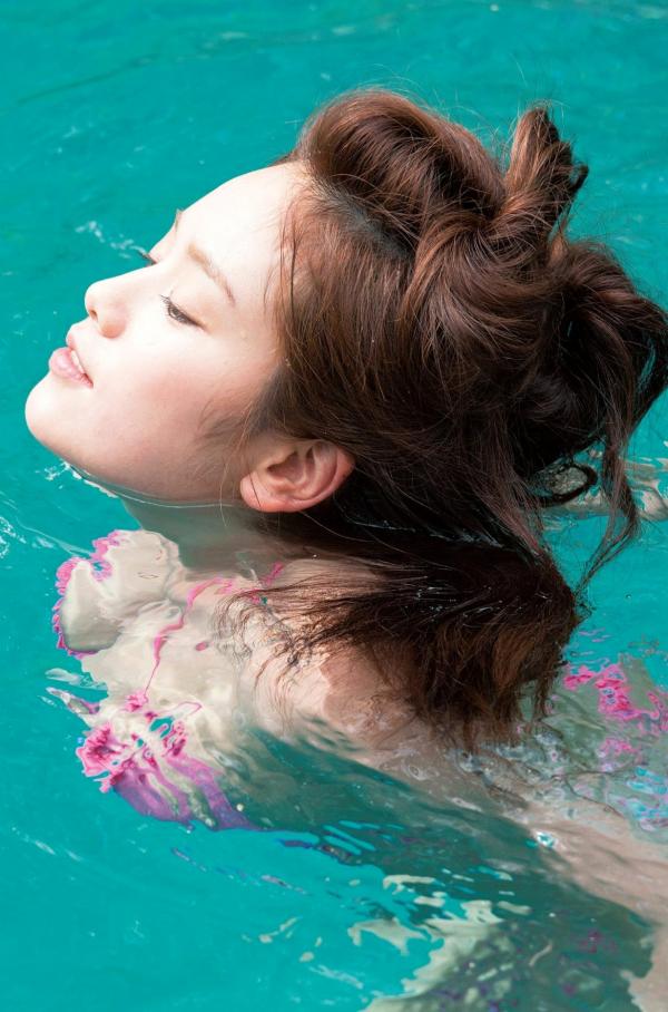 筧美和子 笕美和子  PB写真集_筧美和子/笕美和子《ヴィーナス誕生》高清写真集，清纯童颜配傲人曲线，热带清新风光拍摄，户外海岛诱惑美感十足[124P]第116张图片