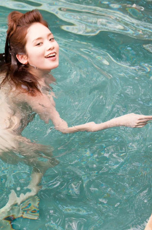 筧美和子 笕美和子  PB写真集_筧美和子/笕美和子《ヴィーナス誕生》高清写真集，清纯童颜配傲人曲线，热带清新风光拍摄，户外海岛诱惑美感十足[124P]第119张图片