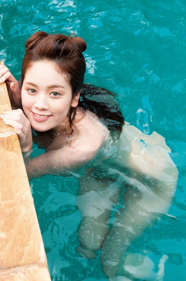 筧美和子 笕美和子  PB写真集_筧美和子/笕美和子《ヴィーナス誕生》高清写真集，清纯童颜配傲人曲线，热带清新风光拍摄，户外海岛诱惑美感十足[124P]第122张图片