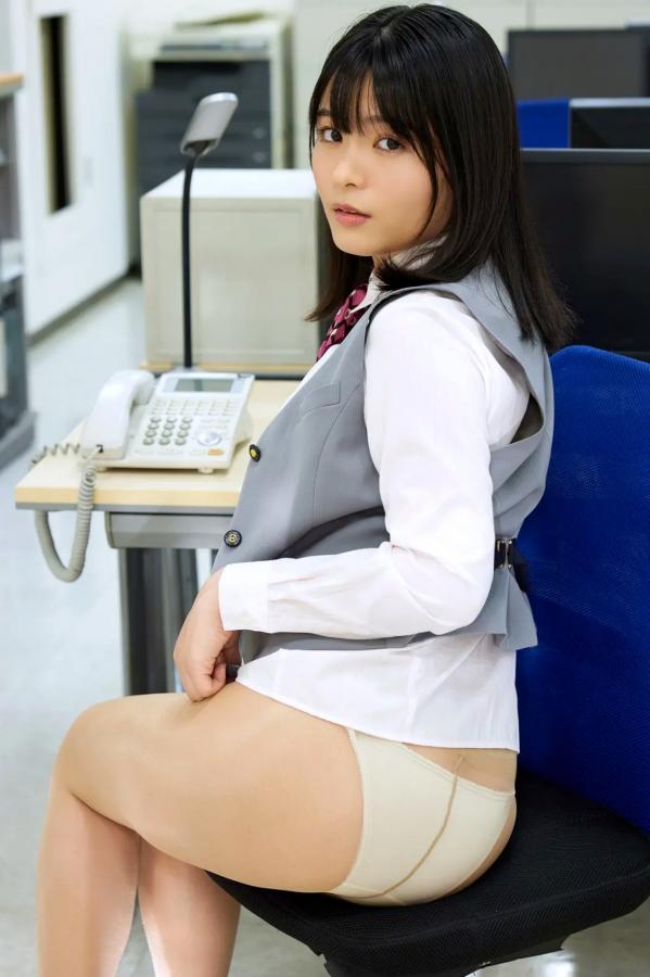 星名美津紀 星名美津纪 星名美津紀 - 办公室OL制服诱惑与性感内衣写真 [60P]第28张图片