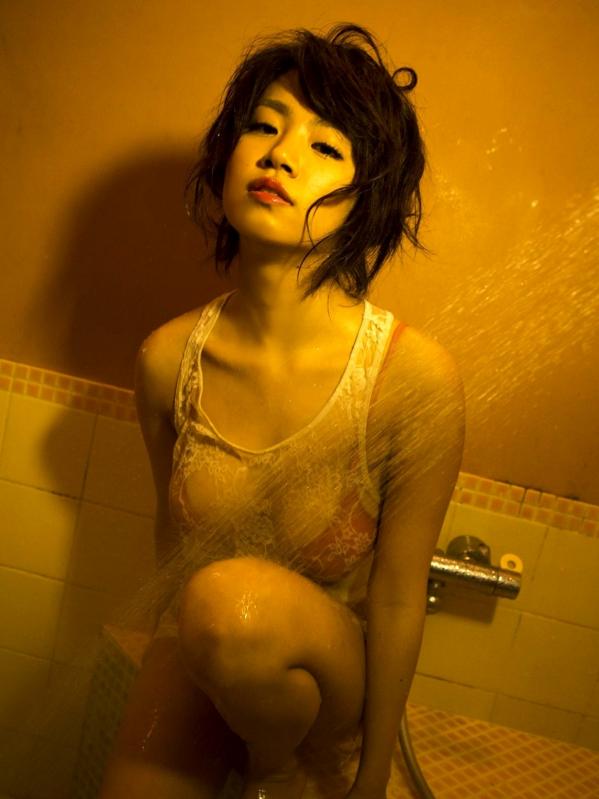 菜乃花 菜乃花  菜乃花《织姬的性感大暴走》私人内衣床拍写真，展现极致纯欲美感与火辣曲线第23张图片