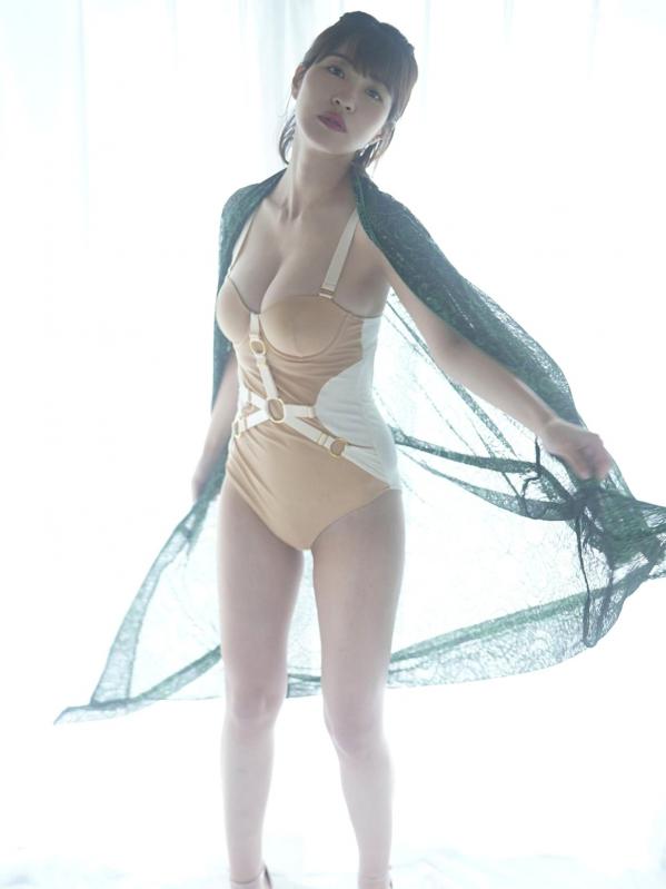 岸明日香 岸明日香  Sabra_岸明日香『真夏のGパイSHOCK』写真集，性感尤物私房湿身浴室诱惑，极品童颜巨乳魅力展现第45张图片