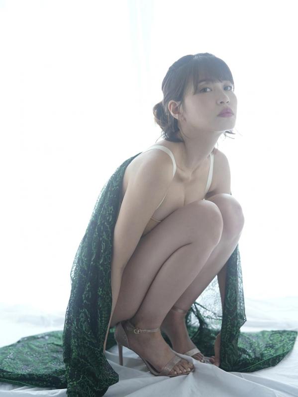 岸明日香 岸明日香  Sabra_岸明日香『真夏のGパイSHOCK』写真集，性感尤物私房湿身浴室诱惑，极品童颜巨乳魅力展现第47张图片