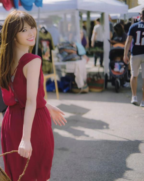 白石麻衣   白石麻衣《Passport》写真集，复古优雅与户外清新街拍风格，呈现女神绝美质感大片第43张图片