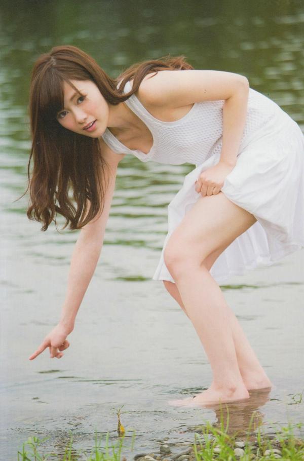 白石麻衣   PB写真集_白石麻衣《清純な大人》居家私房与唯美沙滩比基尼写真 [94P]第4张图片