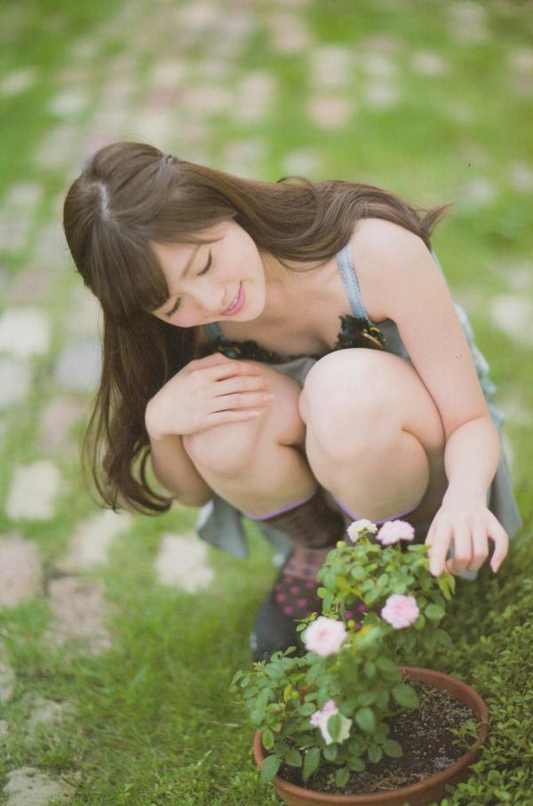 白石麻衣   PB写真集_白石麻衣《清純な大人》居家私房与唯美沙滩比基尼写真 [94P]第6张图片