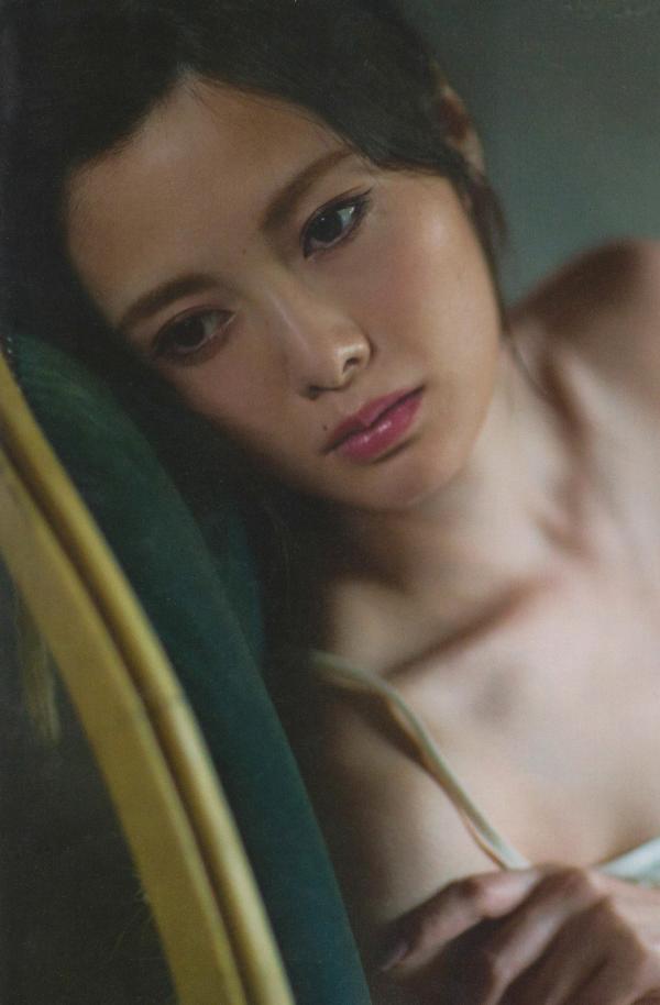 白石麻衣   PB写真集_白石麻衣《清純な大人》居家私房与唯美沙滩比基尼写真 [94P]第40张图片