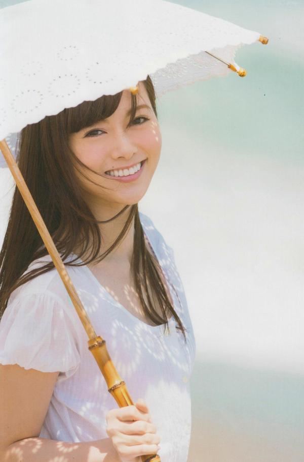 白石麻衣   PB写真集_白石麻衣《清純な大人》居家私房与唯美沙滩比基尼写真 [94P]第49张图片
