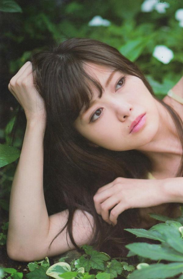 白石麻衣   PB写真集_白石麻衣《清純な大人》居家私房与唯美沙滩比基尼写真 [94P]第83张图片