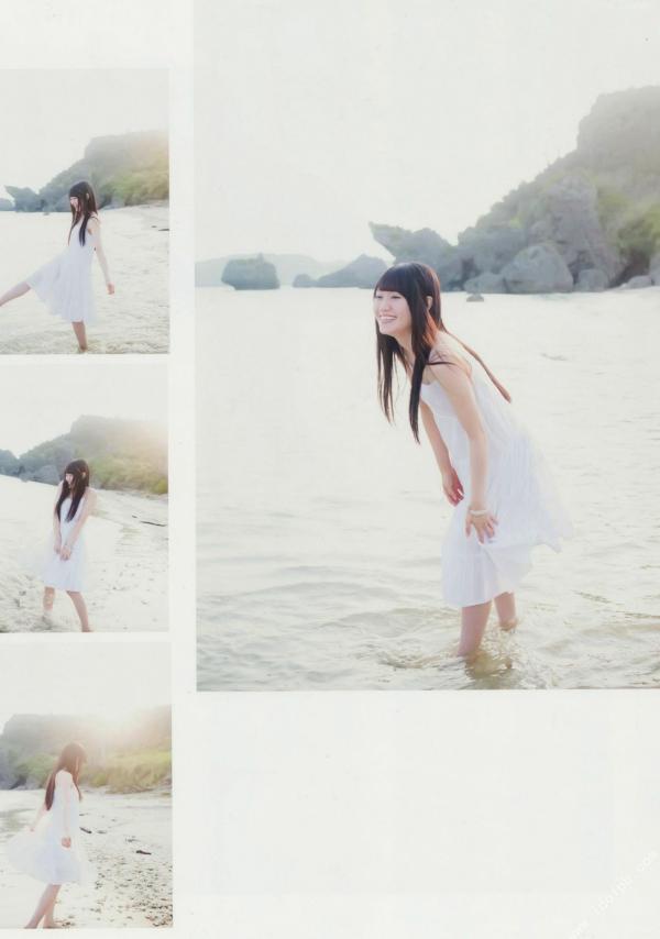 小倉唯 小仓唯  Yui Ogura小仓唯《ゆいはたち》清新少女元气写真集，户外自然风光与居家可爱造型完美结合，极具青春活力，治愈系女神甜美演绎第4张图片