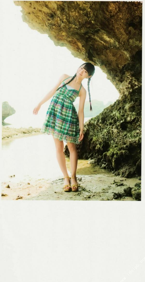 小倉唯 小仓唯  Yui Ogura小仓唯《ゆいはたち》清新少女元气写真集，户外自然风光与居家可爱造型完美结合，极具青春活力，治愈系女神甜美演绎第29张图片