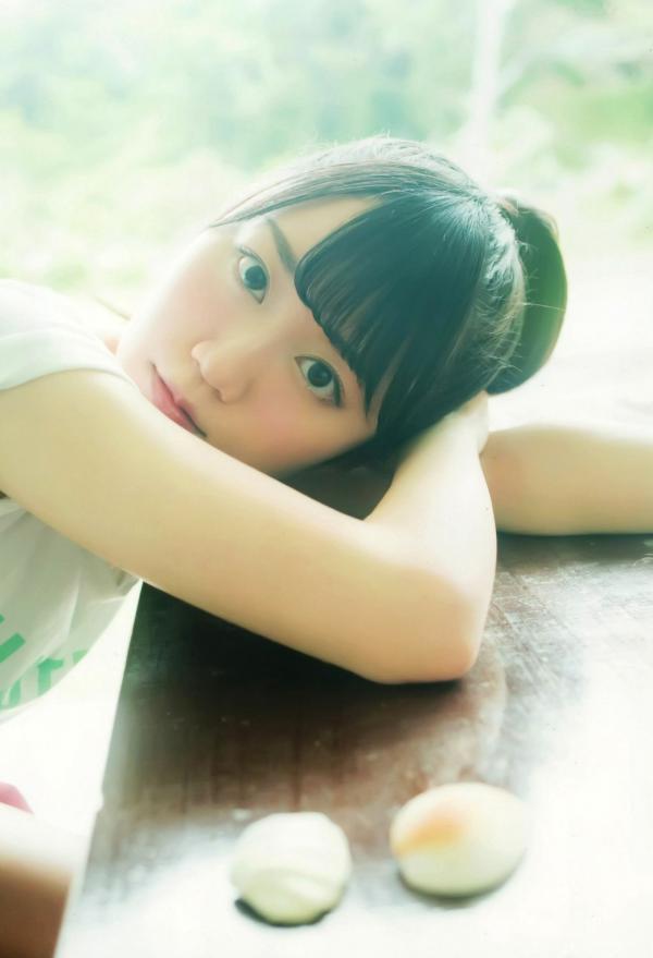 小倉唯 小仓唯  Yui Ogura小仓唯《ゆいはたち》清新少女元气写真集，户外自然风光与居家可爱造型完美结合，极具青春活力，治愈系女神甜美演绎第38张图片