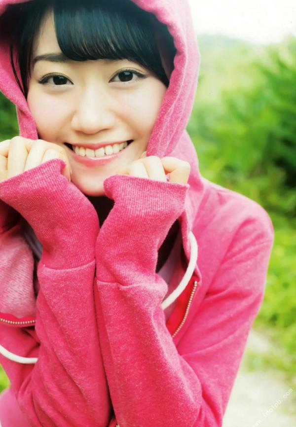 小倉唯 小仓唯  Yui Ogura小仓唯《ゆいはたち》清新少女元气写真集，户外自然风光与居家可爱造型完美结合，极具青春活力，治愈系女神甜美演绎第43张图片