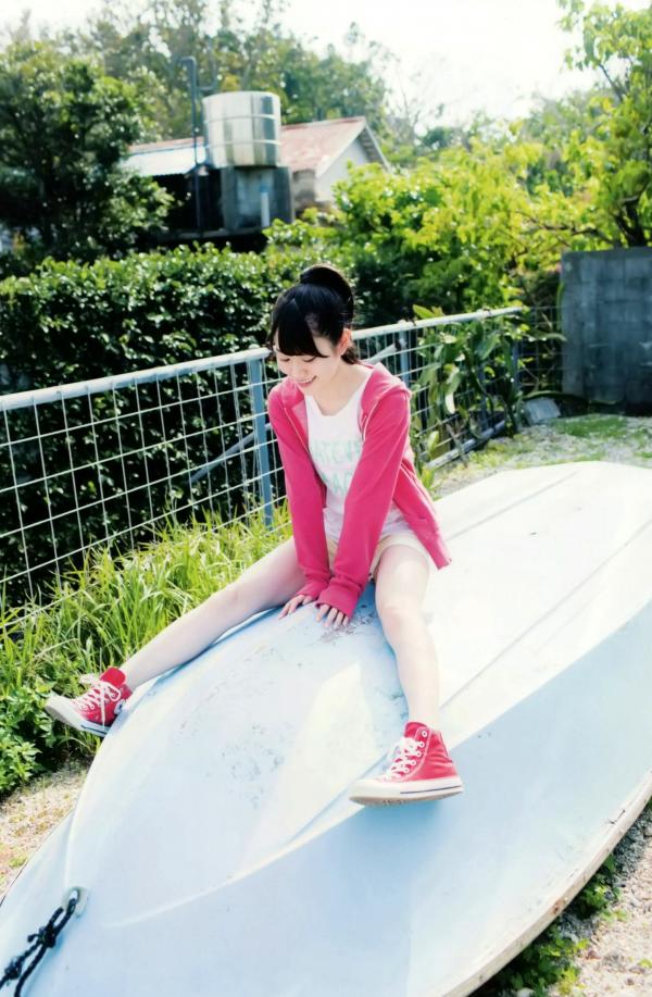 小倉唯 小仓唯  Yui Ogura小仓唯《ゆいはたち》清新少女元气写真集，户外自然风光与居家可爱造型完美结合，极具青春活力，治愈系女神甜美演绎第48张图片