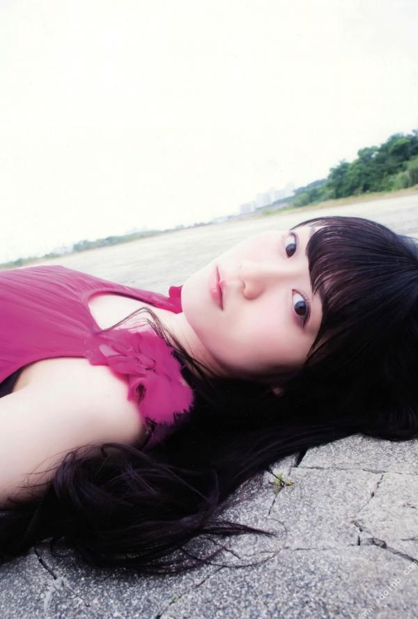 小倉唯 小仓唯  Yui Ogura小仓唯《ゆいはたち》清新少女元气写真集，户外自然风光与居家可爱造型完美结合，极具青春活力，治愈系女神甜美演绎第100张图片