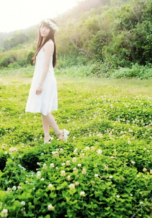 小倉唯 小仓唯  Yui Ogura小仓唯《ゆいはたち》清新少女元气写真集，户外自然风光与居家可爱造型完美结合，极具青春活力，治愈系女神甜美演绎第103张图片