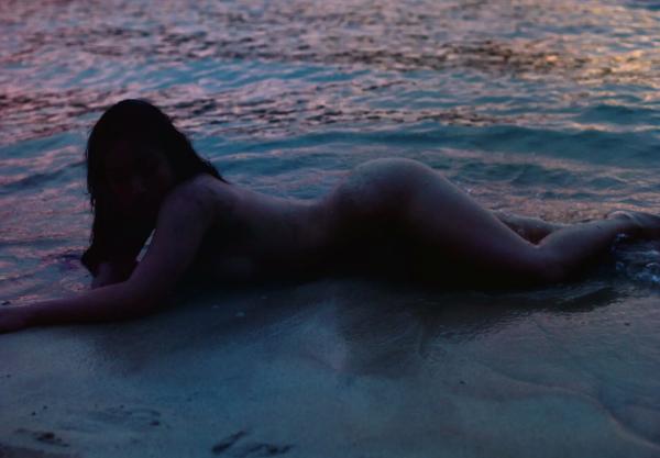 紗綾 入江纱绫  紗綾写真集：唯美浴室湿身诱惑，光影交织下的私房艺术大片第88张图片