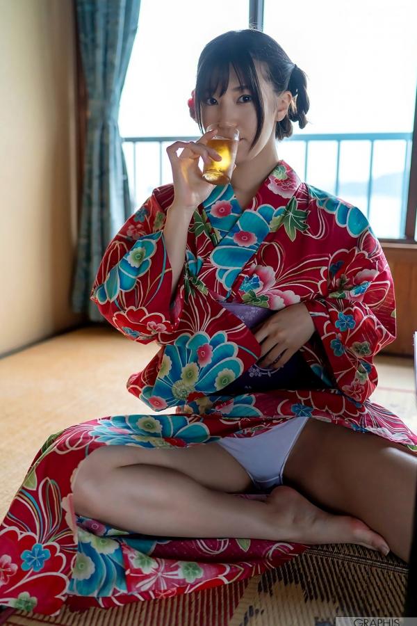 高橋しょう子 高崎圣子  Graphis_高桥圣子《TAKAHASHO》精选写真集：和服风情与私房性感诱惑，尽显童颜巨乳魅力第44张图片