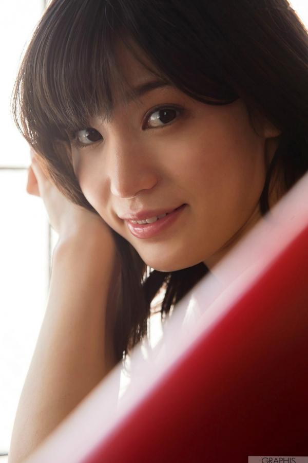 高橋しょう子 高崎圣子  Graphis系列：高桥圣子（高桥しょう子）《Madonna》精选集，清纯私房与户外随拍，完美演绎诱惑曲线，高颜值御姐范写真（49P）第37张图片