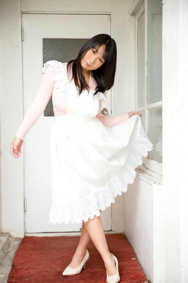 桐山瑠衣 桐山瑠衣  PB写真集_桐山瑠衣 《甘美な人妻 桐山瑠衣 必撮！まるごと☆》居家清纯围裙诱惑私房大尺度写真第5张图片