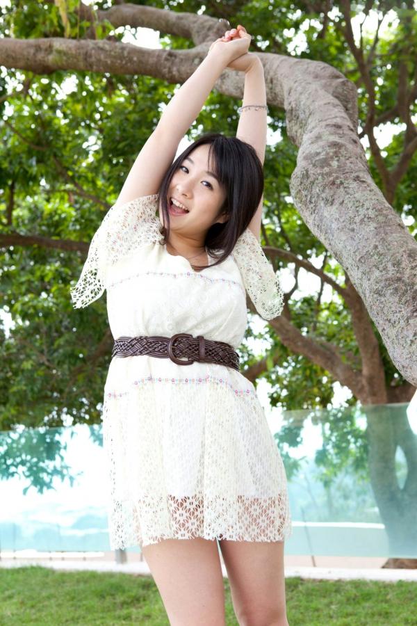 桐山瑠衣 桐山瑠衣  桐山瑠衣《極上☆グラビアガールズ》高清写真集：童颜巨乳极致诱惑，清新户外与私房浴室系列第12张图片