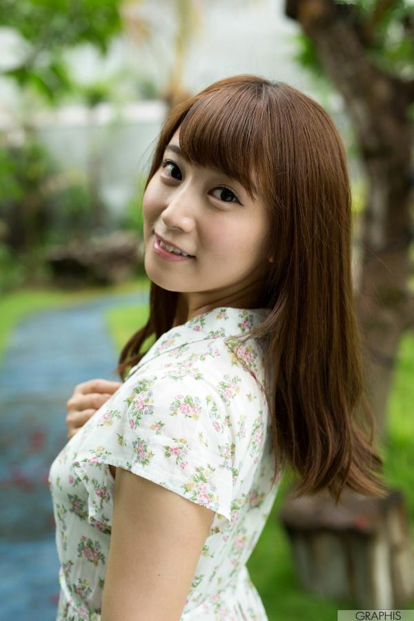 初川みなみ 初川南  Graphis初川みなみ《Ladylike cute girl!》清纯校服与泳池戏水系列写真第2张图片