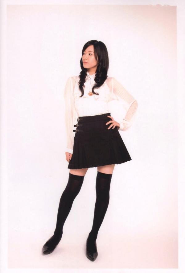田中理恵 田中理惠  田中理惠《彩リエ Irodo Ri E》清纯甜美风写真集，怀抱玩偶温柔治愈，展现精致少女气质第5张图片
