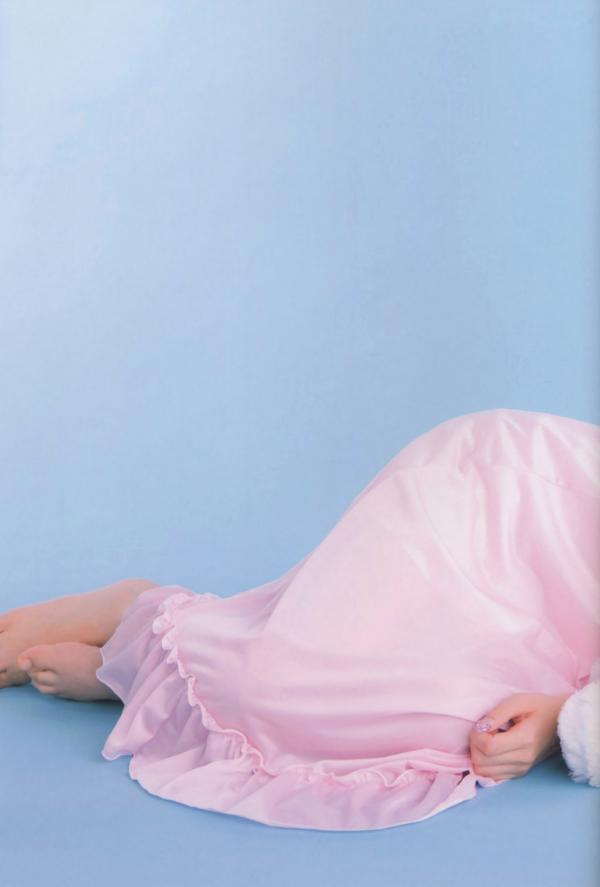 田中理恵 田中理惠  田中理惠《彩リエ Irodo Ri E》清纯甜美风写真集，怀抱玩偶温柔治愈，展现精致少女气质第78张图片