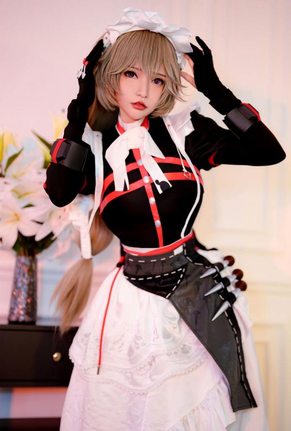 十枝梨菜   Potato-Godzilla绝区零丽娜Rina角色扮演，二次元性感女仆装制服诱惑，冷艳红瞳高颜值女神cosplay精选第3张图片