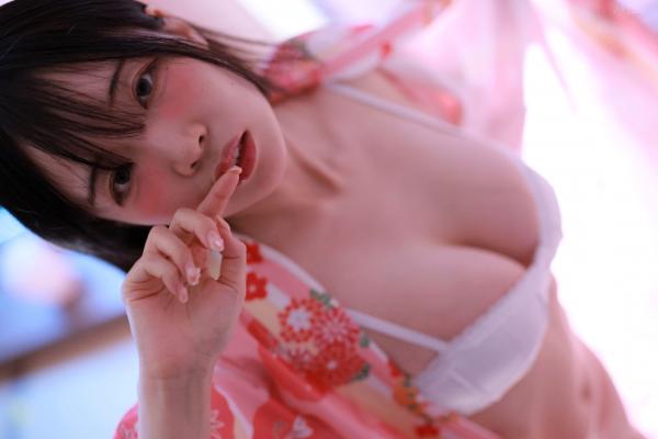 十枝梨菜   韩国美女Rina(momorina)唯美私房照：和服诱惑下的娇羞少女与精致内衣，August-Atlas-Patreon精选第69张图片