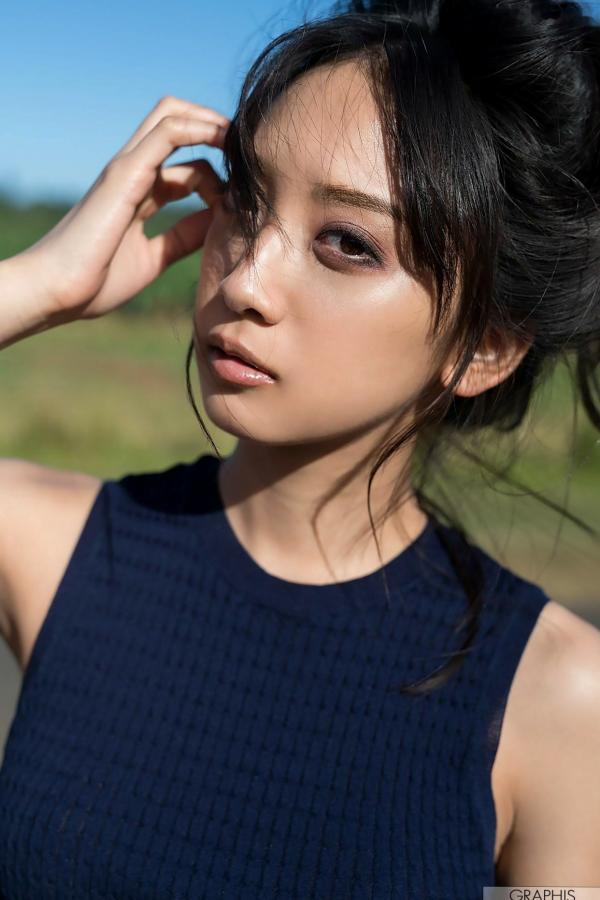 辻本杏 辻本杏  Graphis_辻本杏《Asian Beauty》秋季特别版：清新自然私房写真与户外唯美大片第54张图片
