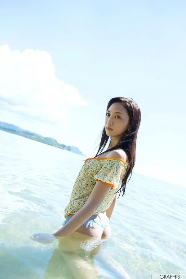 辻本杏 辻本杏  Graphis 辻本杏《Oriental Lily》高清写真集：蕾丝内衣、丁字裤美臀诱惑，展现日系私房性感尤物风采第19张图片