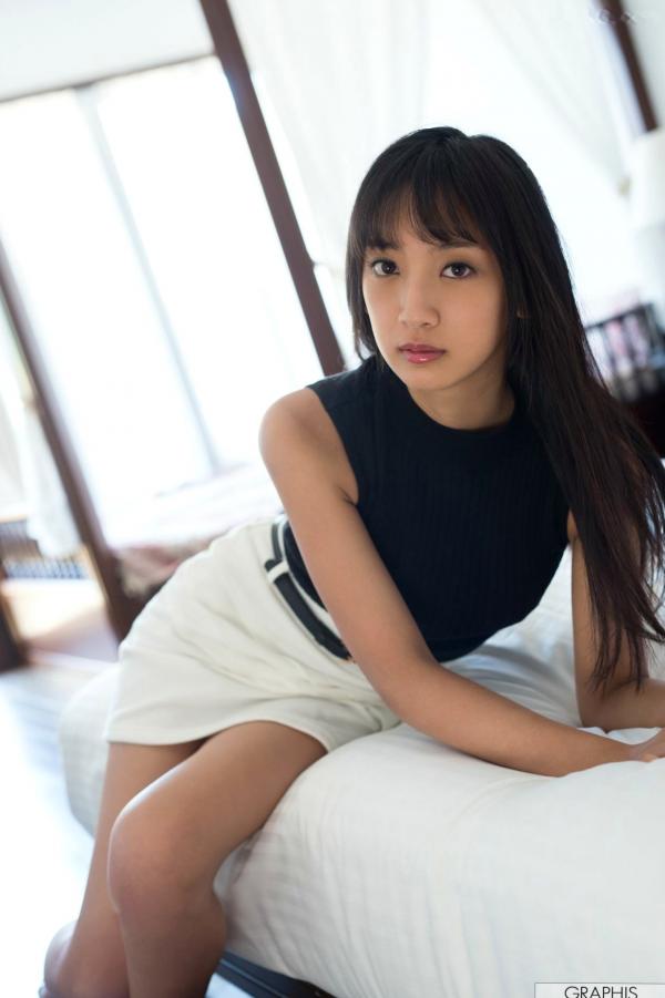 辻本杏 辻本杏  Graphis 辻本杏《Oriental Lily》高清写真集：蕾丝内衣、丁字裤美臀诱惑，展现日系私房性感尤物风采第28张图片