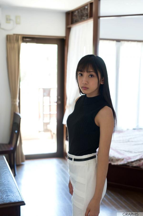 辻本杏 辻本杏  Graphis 辻本杏《Oriental Lily》高清写真集：蕾丝内衣、丁字裤美臀诱惑，展现日系私房性感尤物风采第29张图片