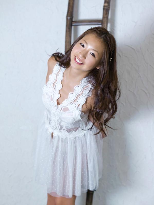 佐山彩香 佐山彩香  佐山彩香《ボインはオールA!! 2》私房写真集，清纯甜美室内诱惑，尽显童颜巨乳傲人好身材第1张图片