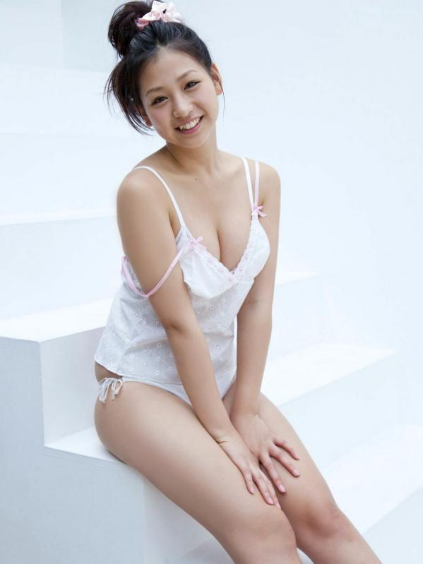 佐山彩香 佐山彩香  佐山彩香 Sabra精选写真集：甜美童颜比基尼诱惑，清新私房美图大赏第2张图片