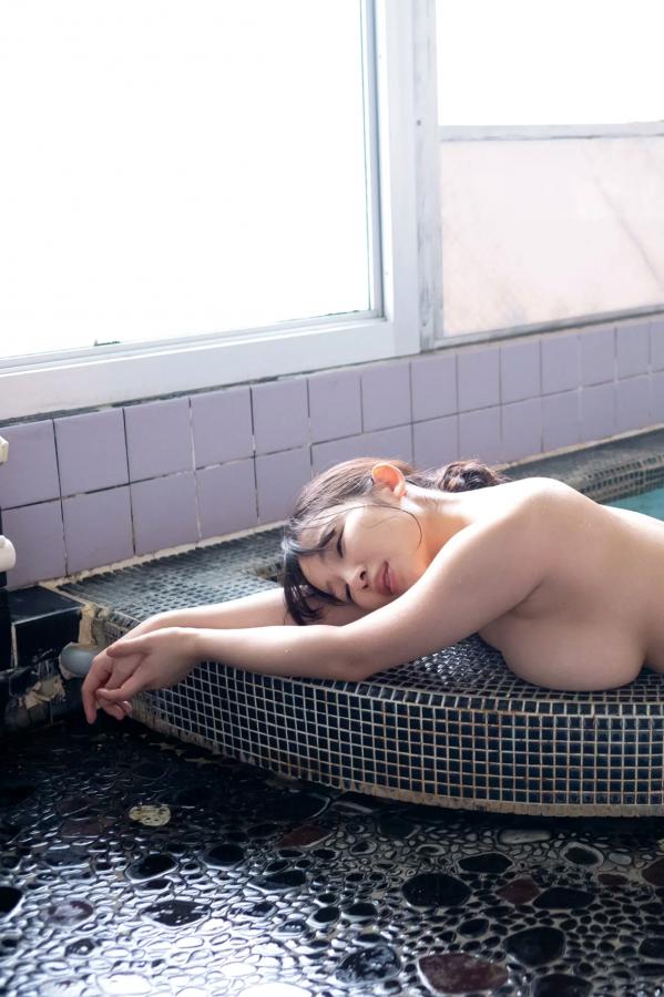 天木じゅん 天木纯 天木じゅん - 生 [88P] 日系榻榻米家居写真 童颜巨乳性感性感写真集第25张图片