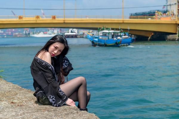 陈怡曼 叶媚儿Amei  台湾美女Coco废墟与户外写真，热裤黑丝美腿展现都市性感诱惑第53张图片