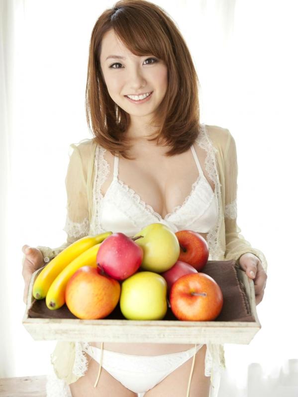 山本梓   Sabra_山本梓《JUICY FRUIT》性感比基尼私房照，清纯浴室湿身诱惑写真集 [100P]第2张图片