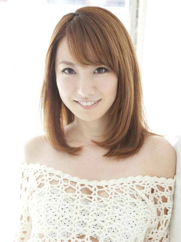 山本梓   山本梓写真集《JUICY FRUIT 2》，日系清纯甜美与性感内衣诱惑，展现精致容颜与迷人曲线第1张图片