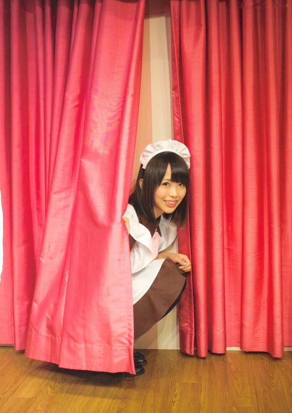 松村香織 松村香织  日本偶像松村香织首部写真集《Mushusei》：清纯校服与私房内衣诱惑，尽显日系魅力风情第10张图片