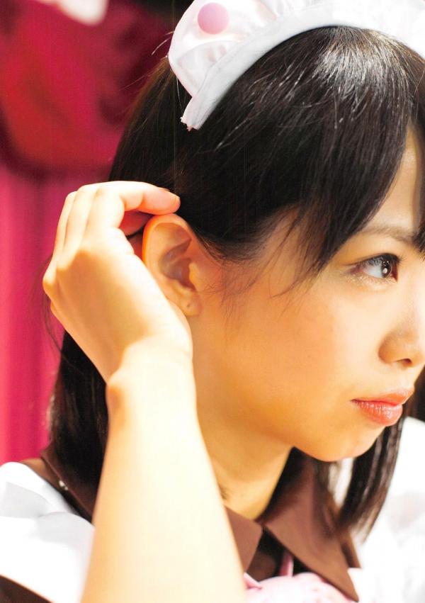 松村香織 松村香织  日本偶像松村香织首部写真集《Mushusei》：清纯校服与私房内衣诱惑，尽显日系魅力风情第17张图片