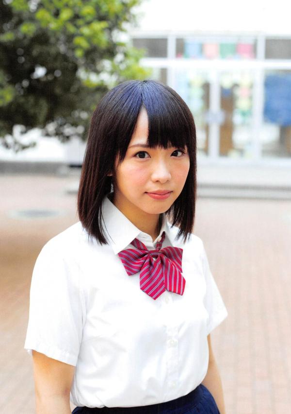 松村香織 松村香织  日本偶像松村香织首部写真集《Mushusei》：清纯校服与私房内衣诱惑，尽显日系魅力风情第66张图片
