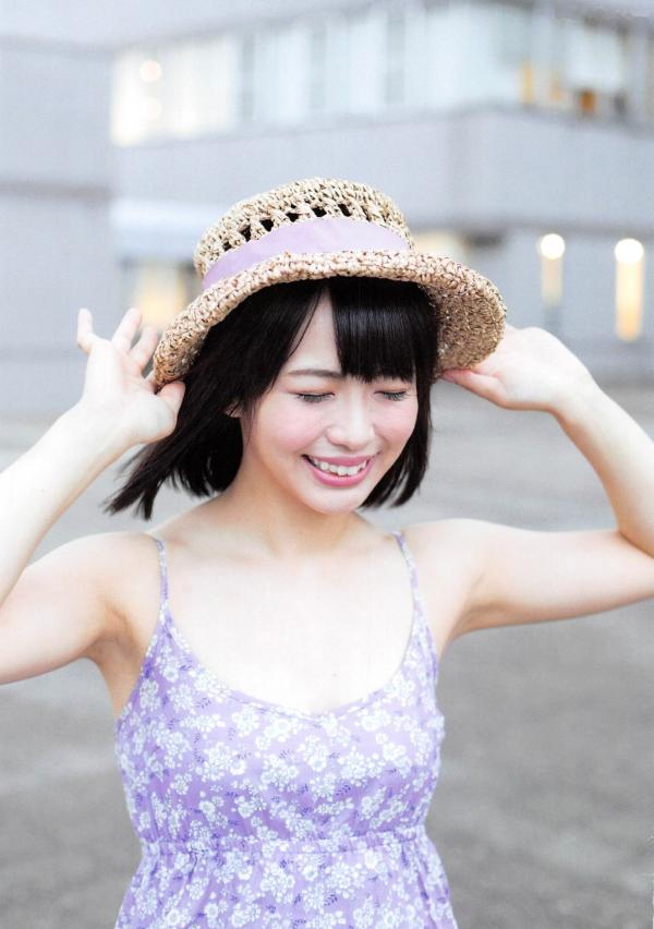 松村香織 松村香织  日本偶像松村香织首部写真集《Mushusei》：清纯校服与私房内衣诱惑，尽显日系魅力风情第86张图片
