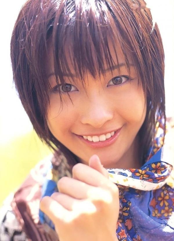 山崎真実 山崎真实  PB写真集_山崎真实《MAMI 藏》精选：清新家居与户外比基尼活力写真集[88P]第4张图片