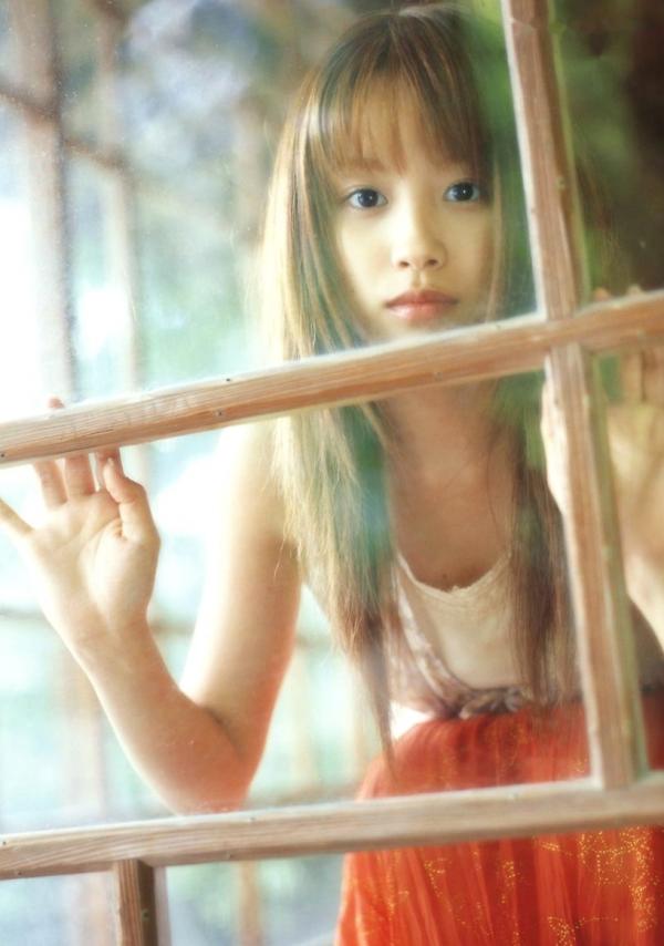 高橋愛 高桥爱  PB写真集_高橋愛《愛ごころ Ai Gokoro》海滩比基尼清纯治愈系日系写真 [88P]第22张图片