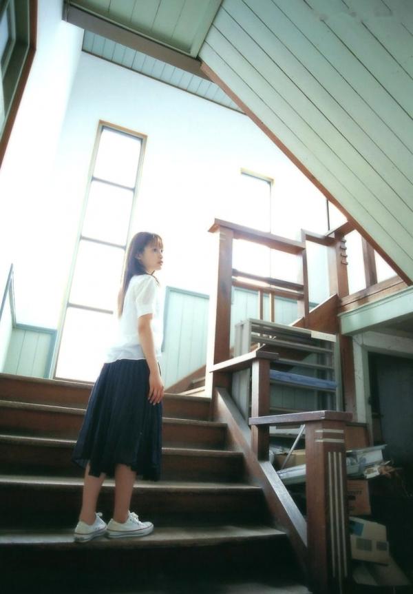 高橋愛 高桥爱  PB写真集_高橋愛《愛ごころ Ai Gokoro》海滩比基尼清纯治愈系日系写真 [88P]第24张图片