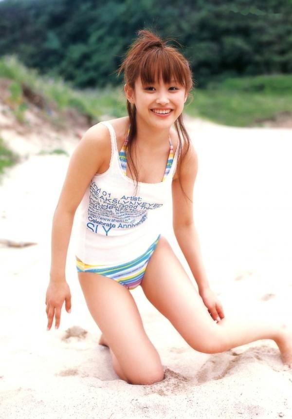 高橋愛 高桥爱  PB写真集_高橋愛《愛ごころ Ai Gokoro》海滩比基尼清纯治愈系日系写真 [88P]第59张图片