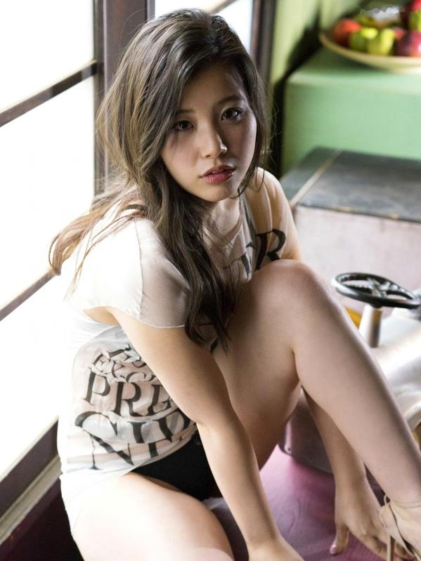 倉田瑠夏 仓田瑠夏  仓田瑠夏《HIPHOP RUKA》迷彩比基尼私房写真，魅惑造型展现心动曲线第34张图片